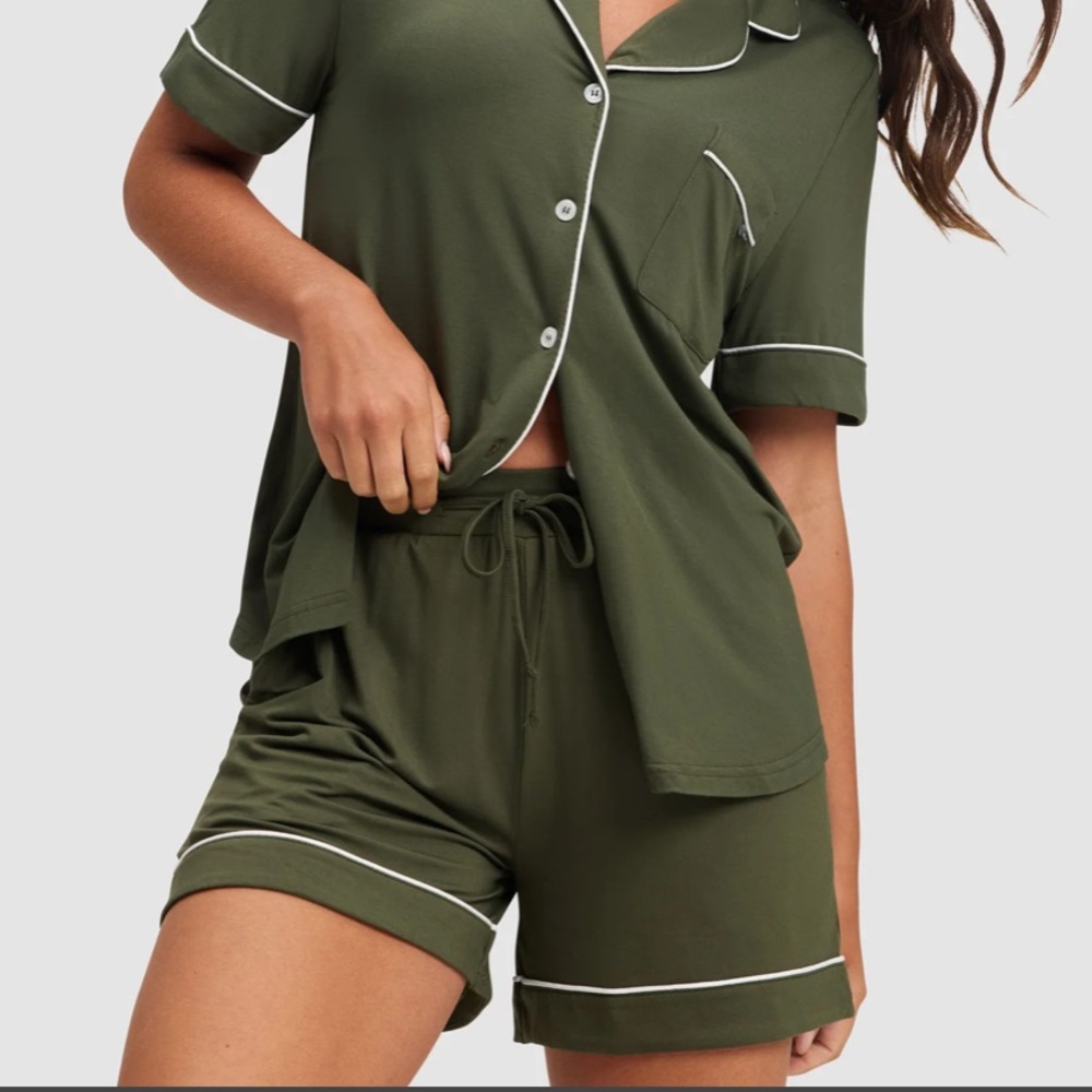 COZY EARTH NWT Women's Bamboo Stretch-Knit Pajama Shorts Olive Size Large - Picture 4 of 8